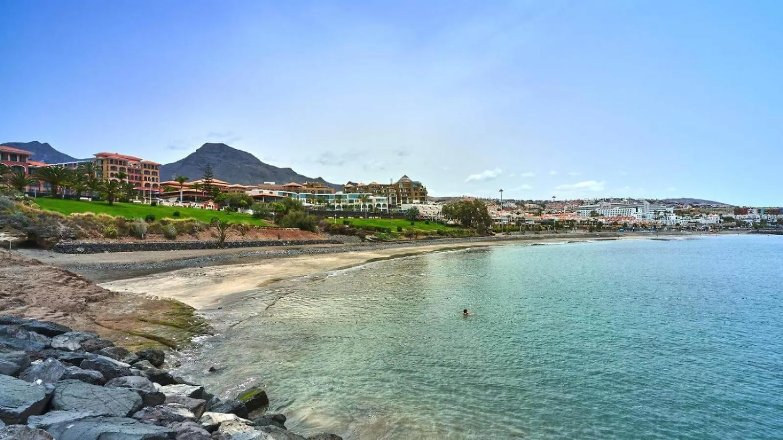 Parque Royale 1 Apartment With An Amazing Ocean View 阿德耶